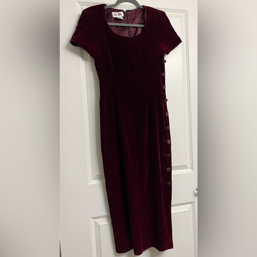 Maggy London Vintage Velvet Midi Dress Burgundy Size 10